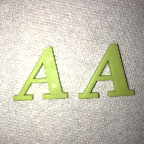 ALPHABET MAGNUTZ by Goroku Super Strong Set of 43 Refrigerator Magnets in Box - Picture 10 of 11